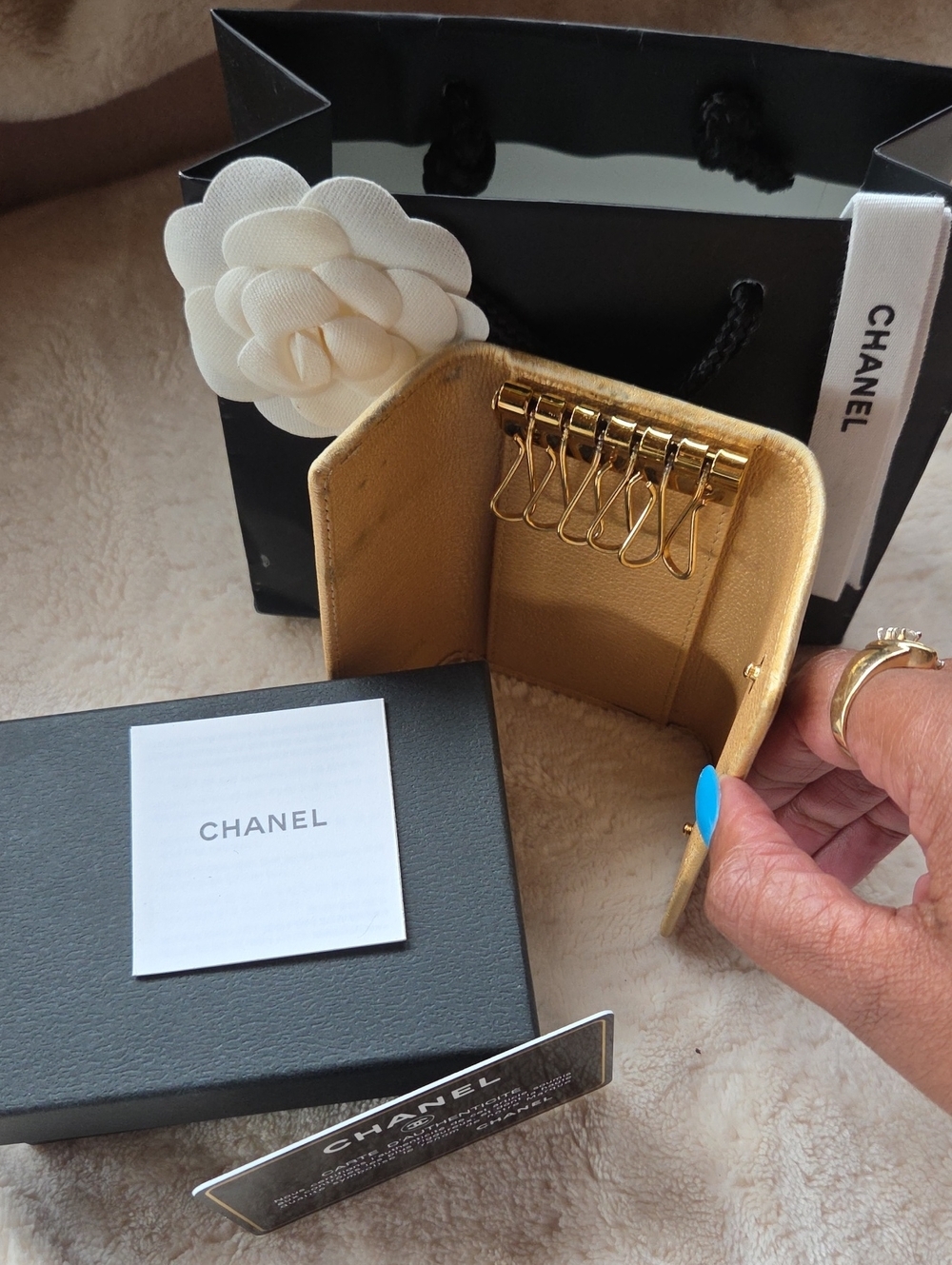 Chanel Metallic Gold Key Holder - Picture 5 of 5